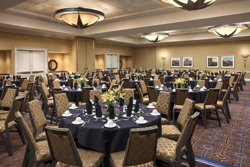 The Chifley Houston, Tapestry Collection By Hilton Hotel Eksteriør billede