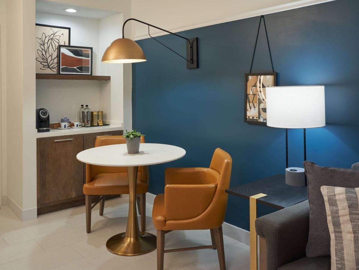 The Chifley Houston, Tapestry Collection By Hilton Hotel Eksteriør billede