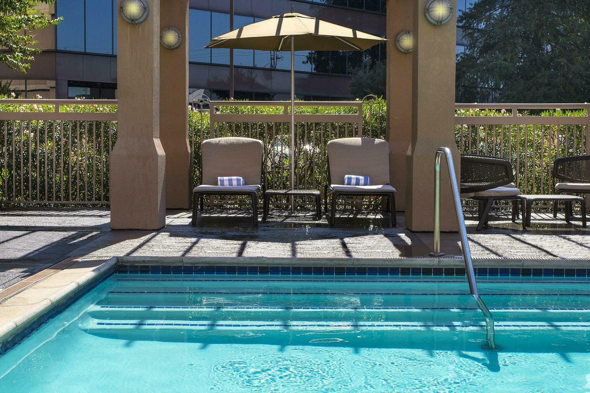 The Chifley Houston, Tapestry Collection By Hilton Hotel Eksteriør billede